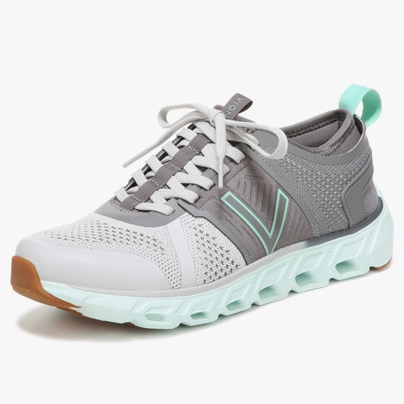 Vionic Gray and Mint Sneakers sz 6 nwot - Picture 1 of 10